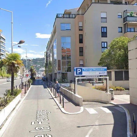 Palais 5min Luxury&cinema Apartamento *